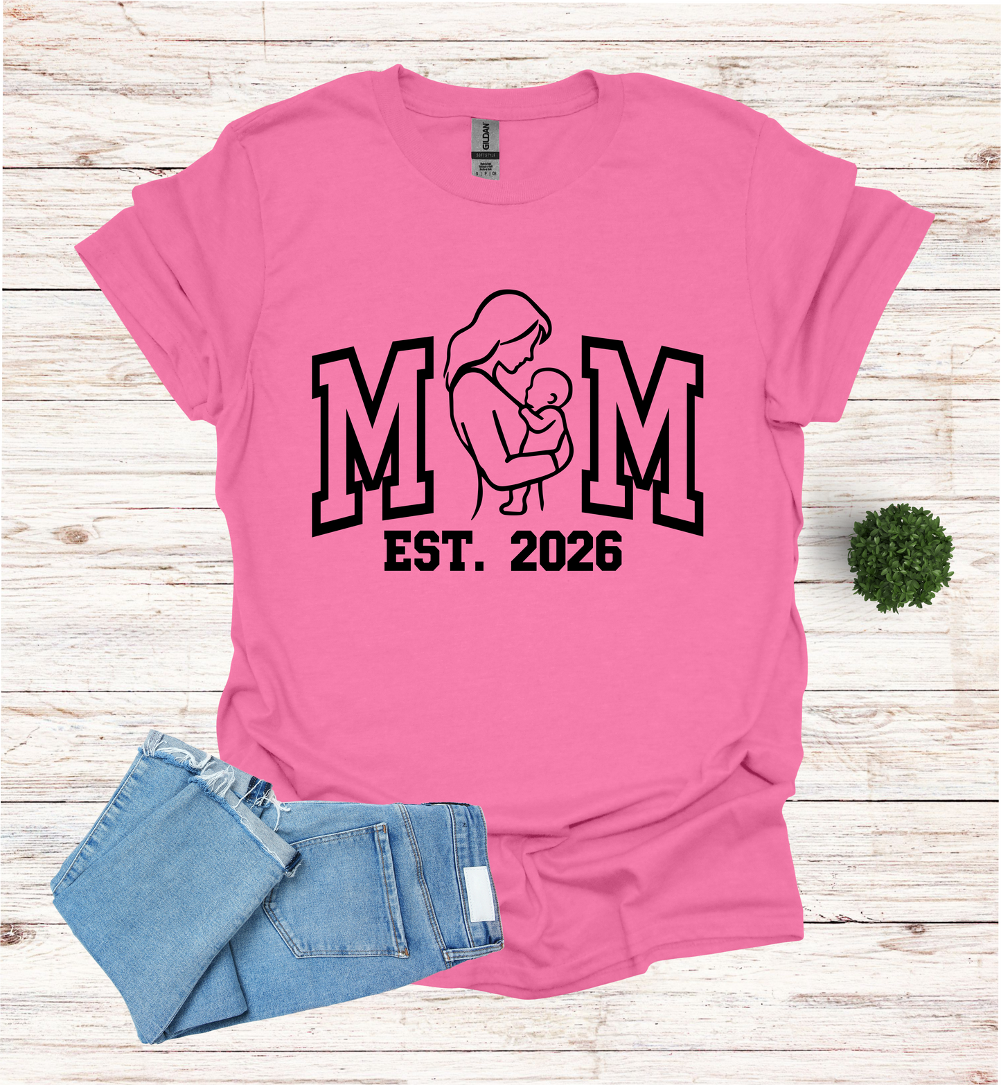 Mom EST 2026 shirt