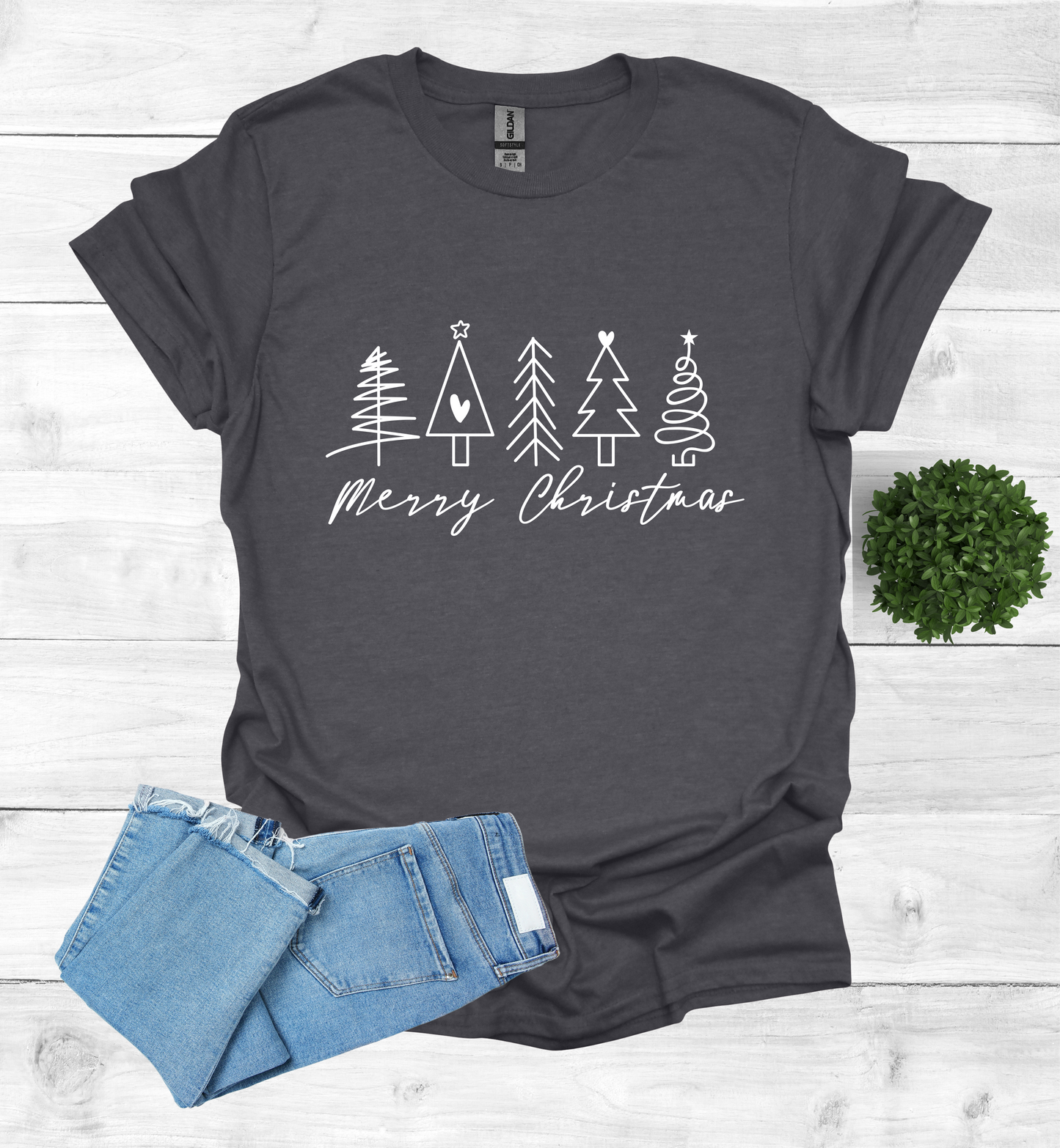 5 Christmas trees with Merry Christmas