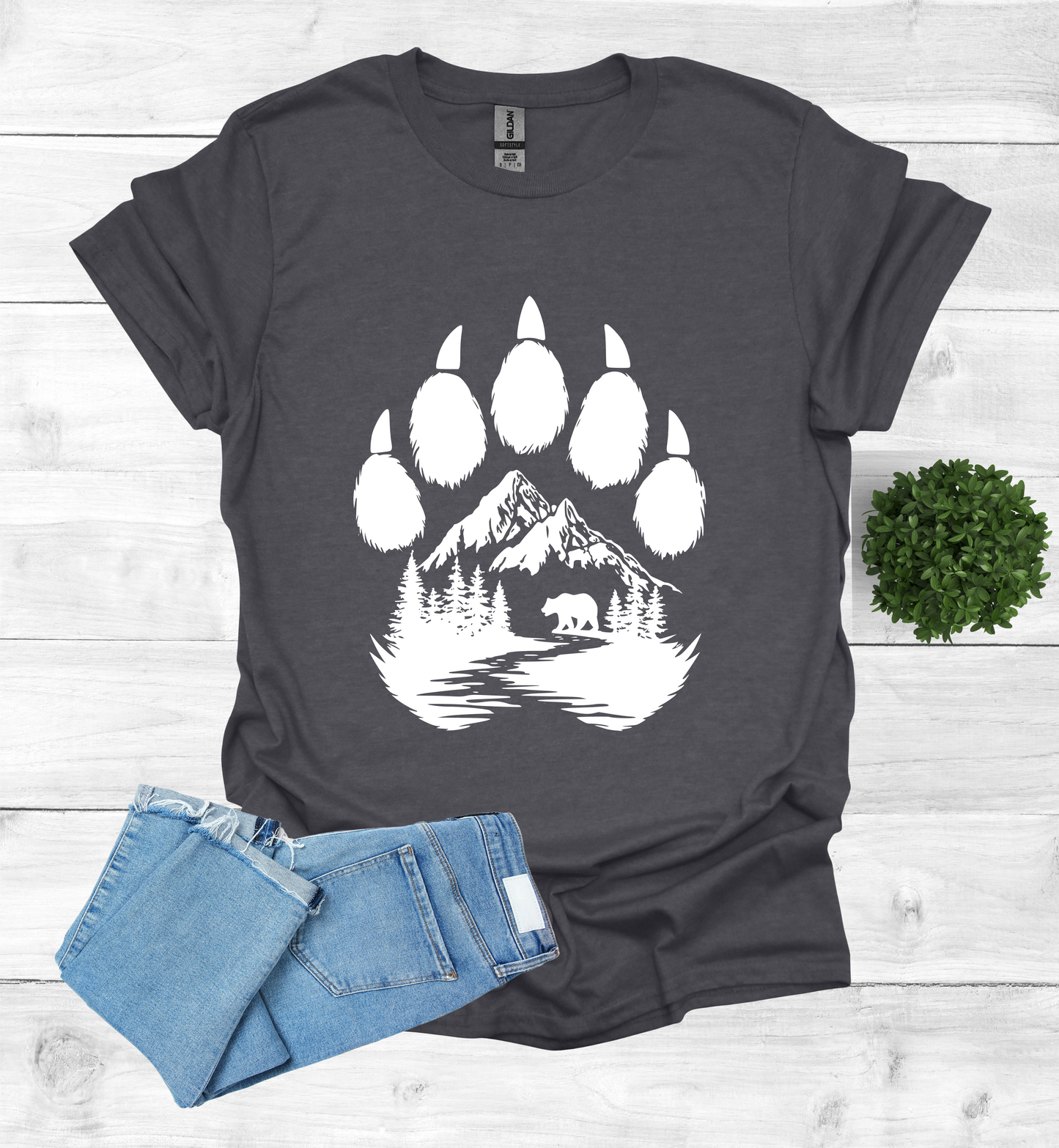 Bear Paw with Mountain Scene