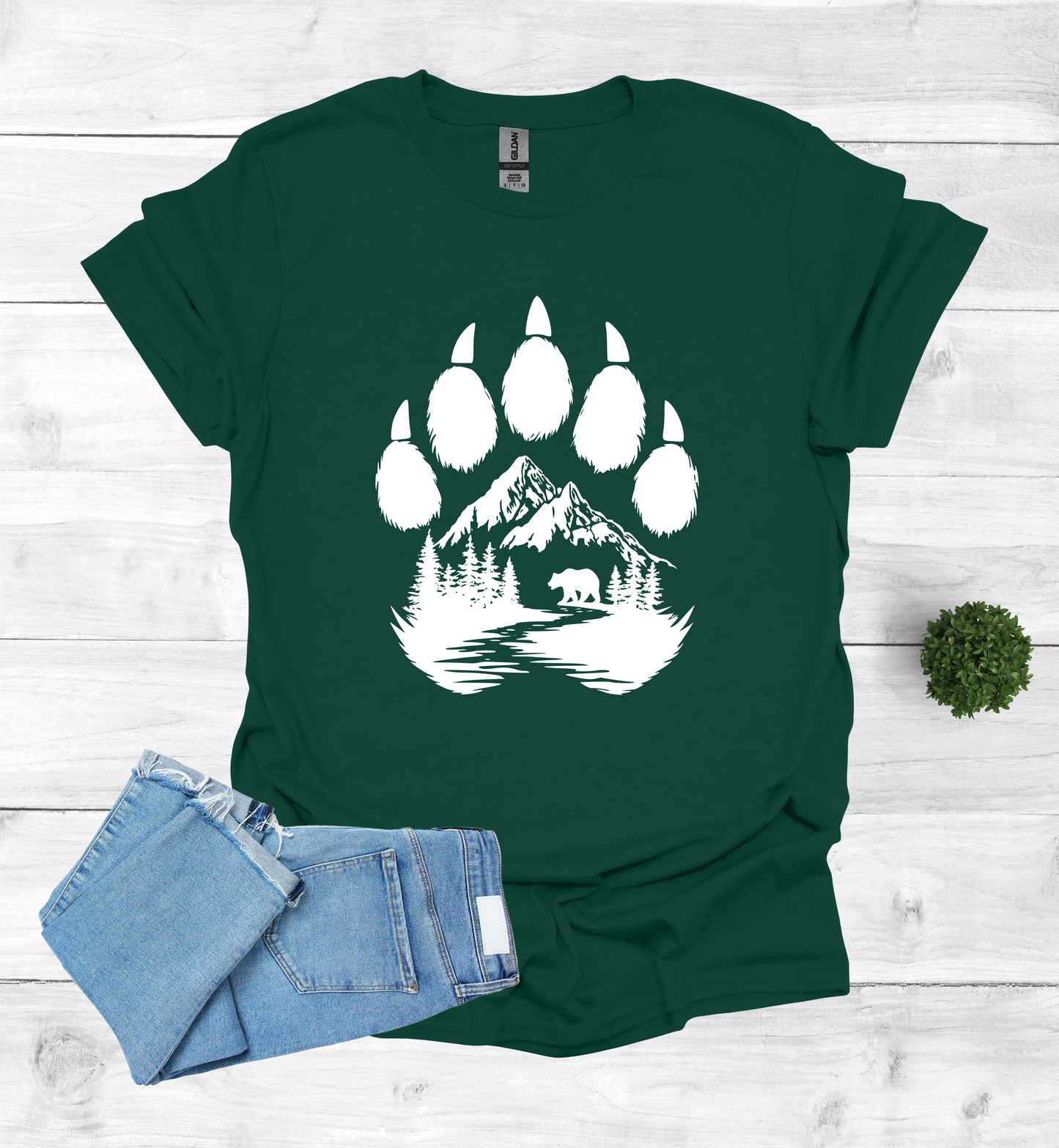 Bear Paw with Mountain Scene