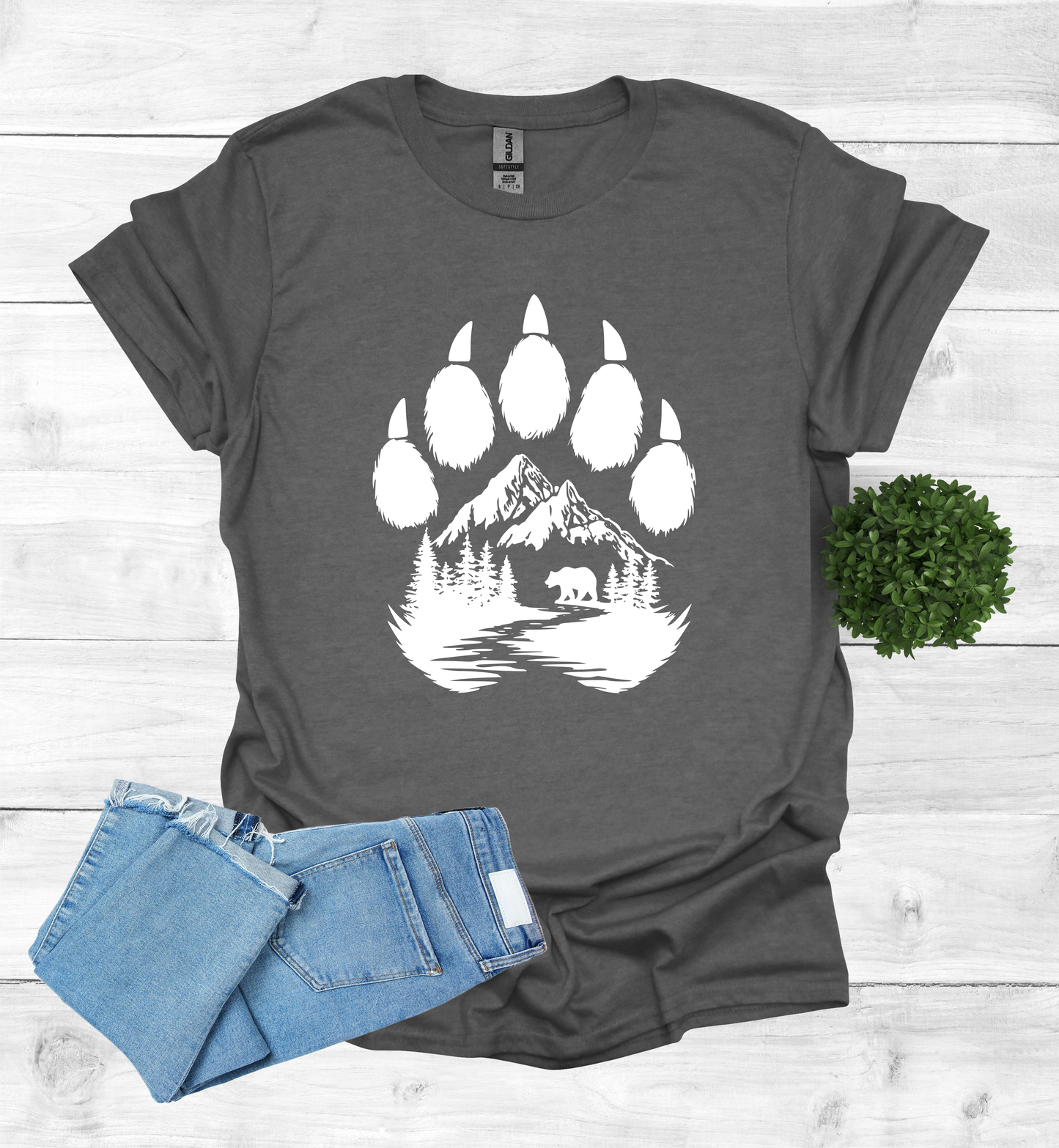 Bear Paw with Mountain Scene