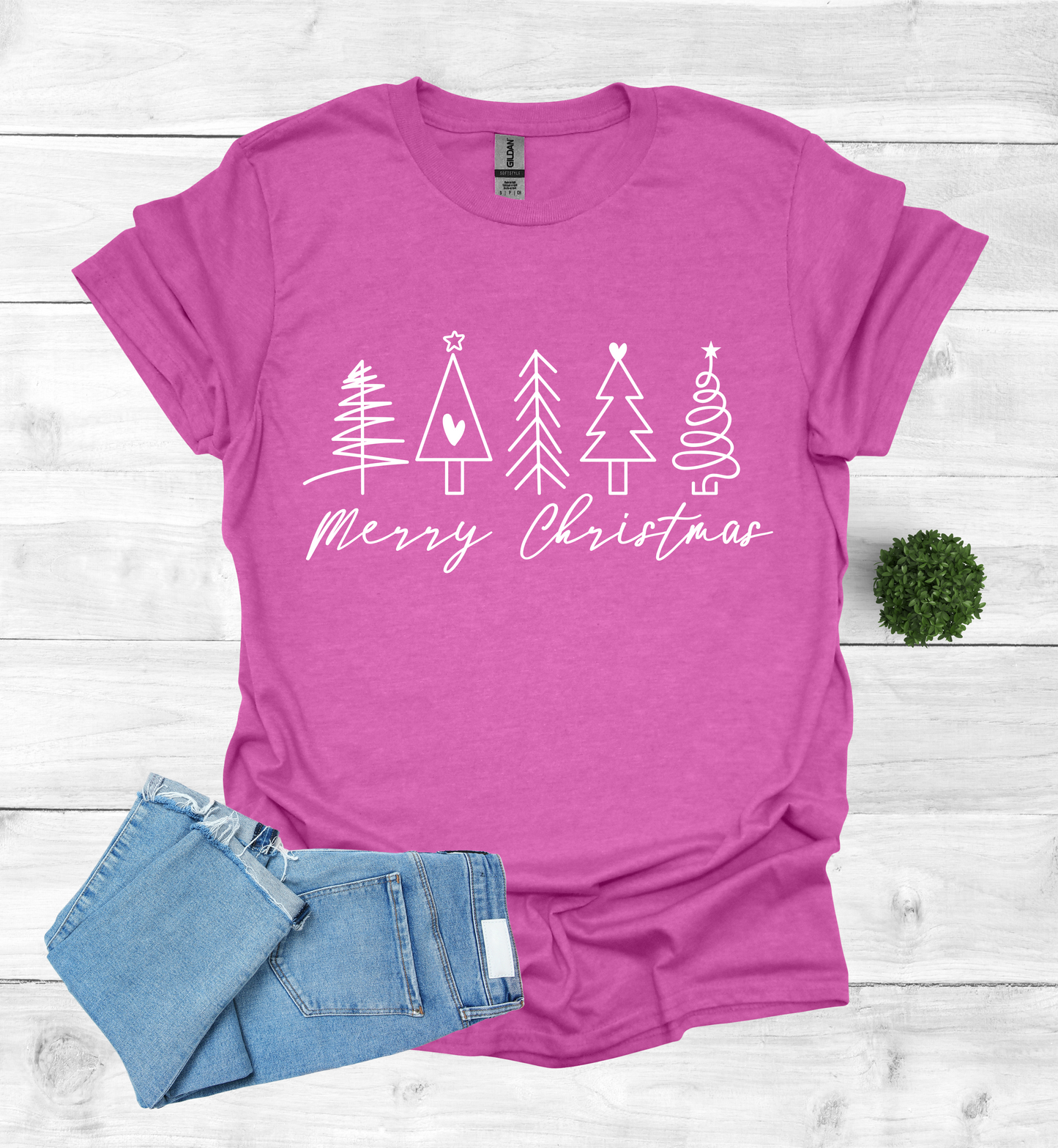 5 Christmas trees with Merry Christmas