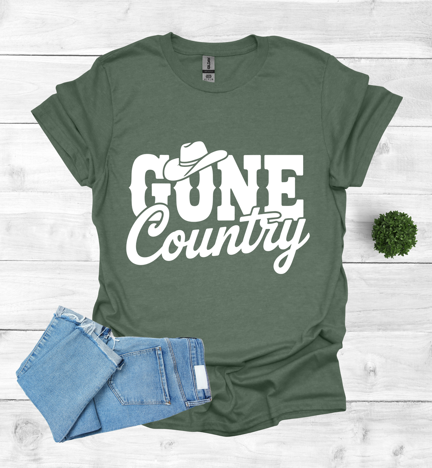 Gone Country saying with small Cowboy Hat