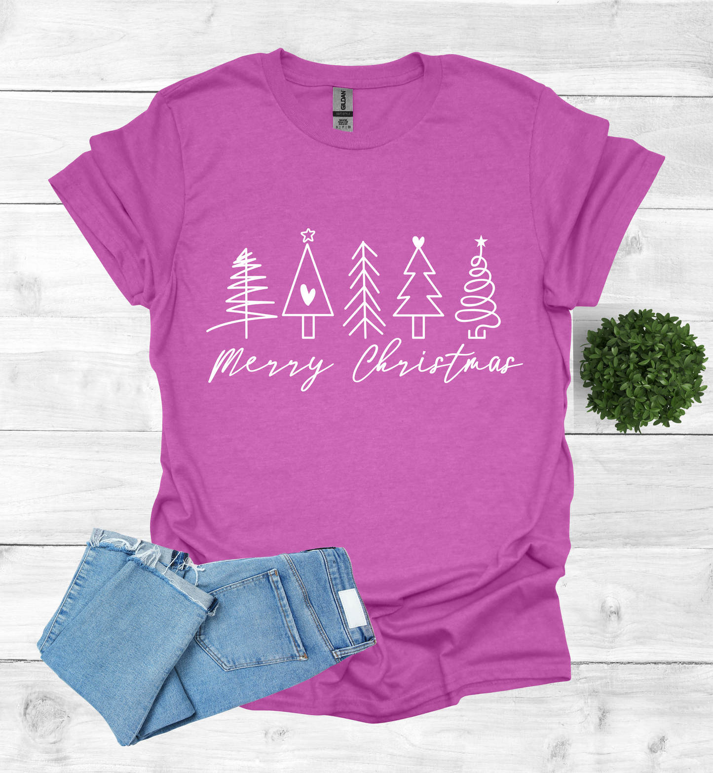 5 Christmas trees with Merry Christmas