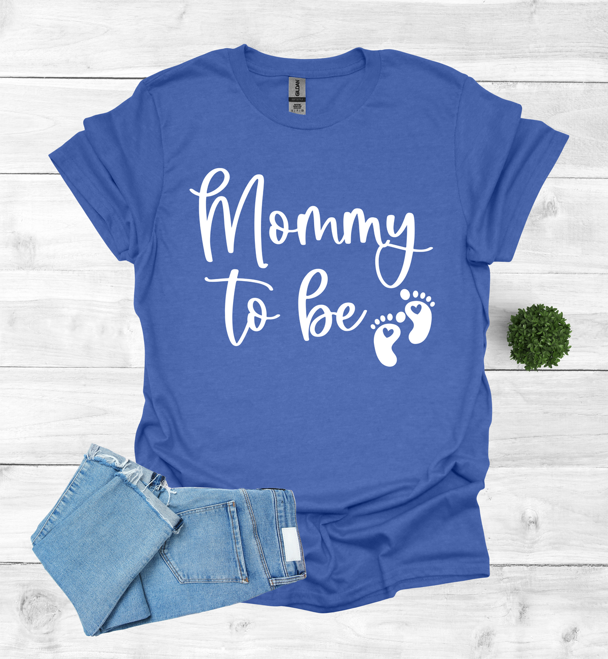 Mommy to be T-Shirt