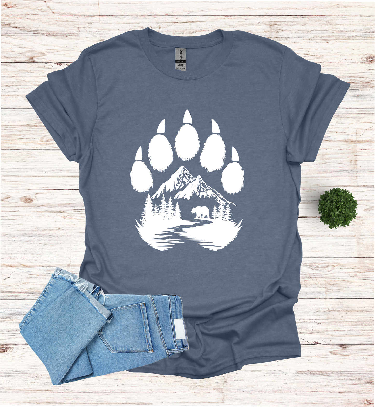 Bear Paw with Mountain Scene