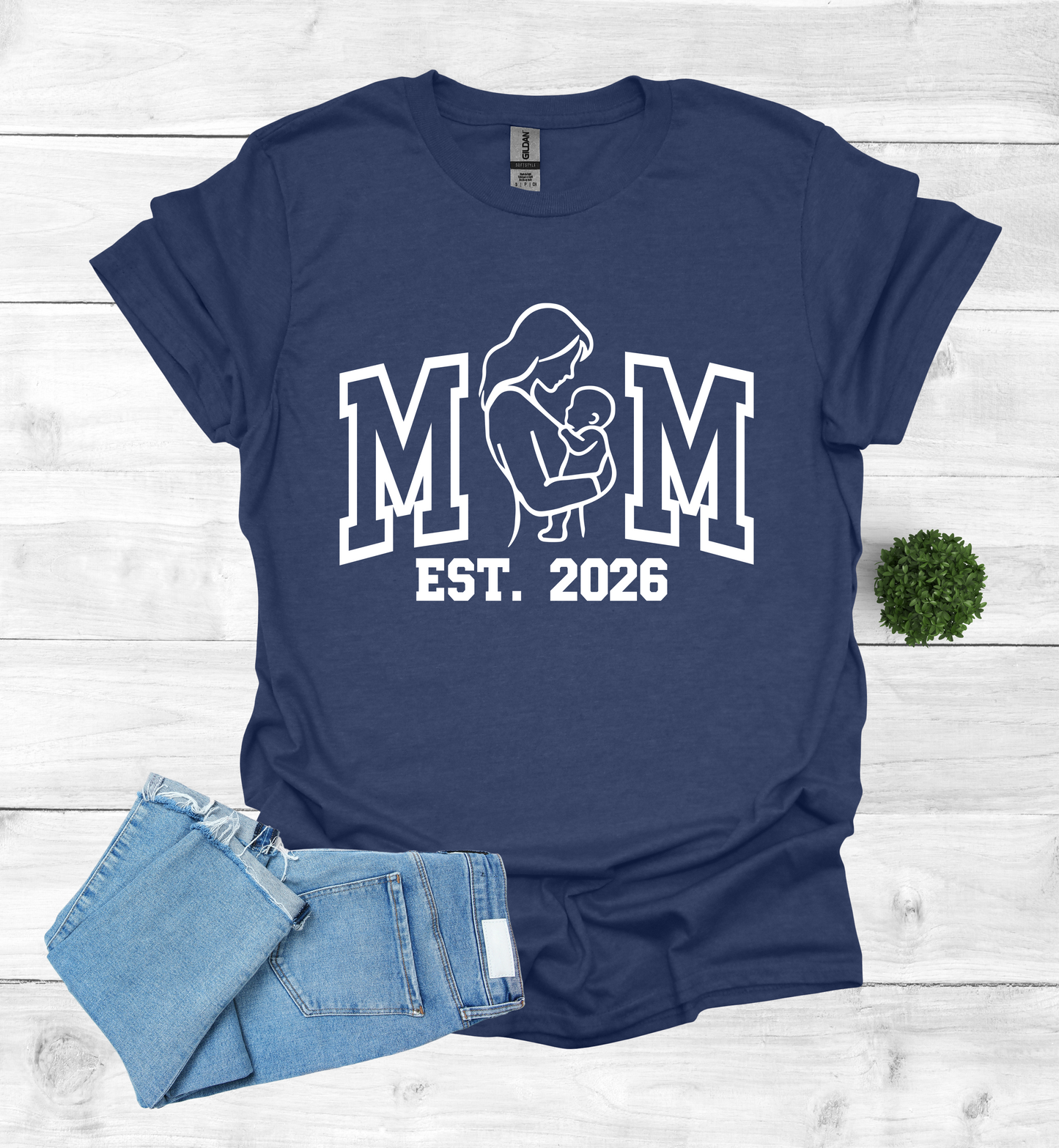 Mom EST 2026 shirt