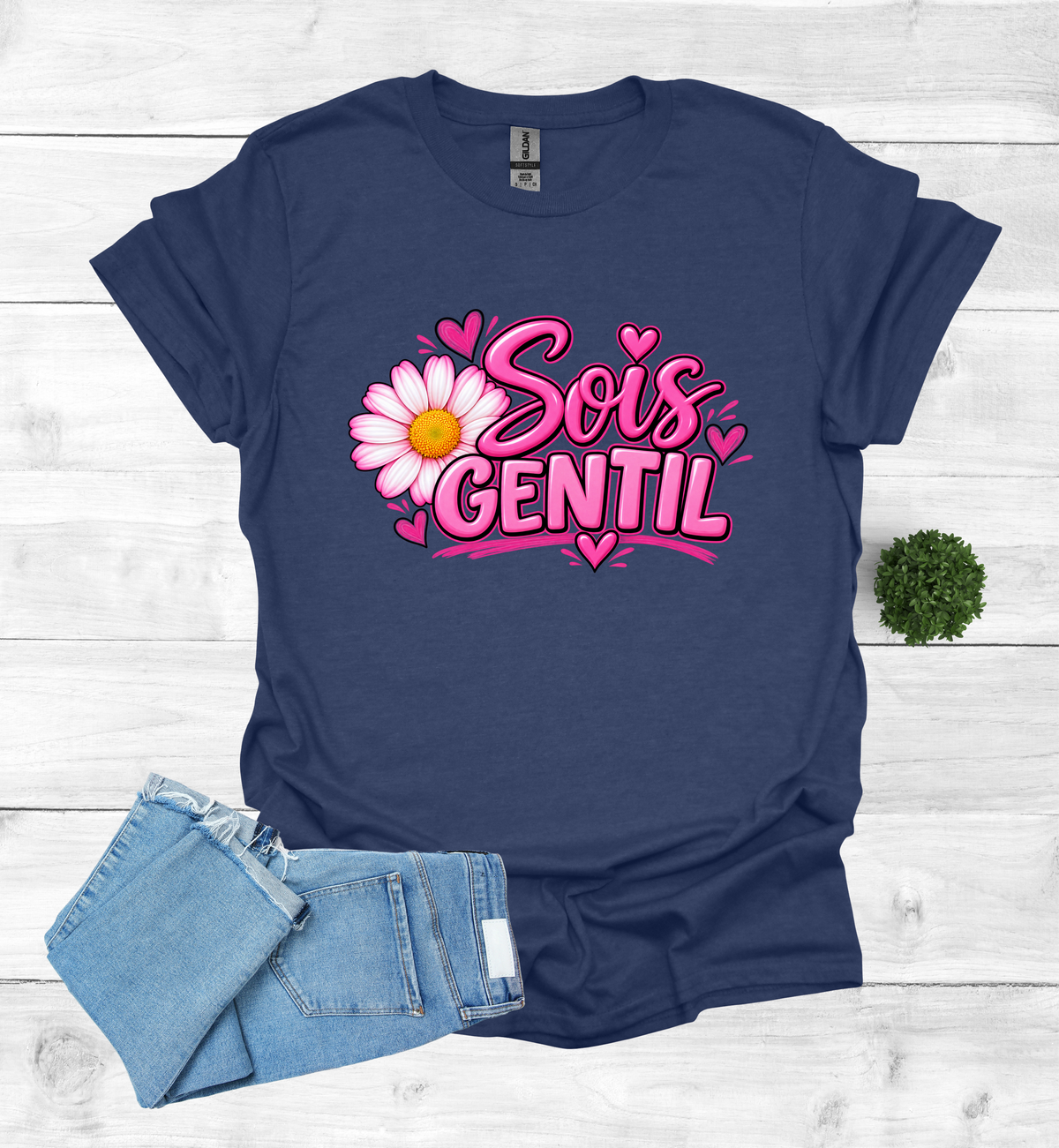 Sois Gentil, Be kind T-Shirt raising awareness