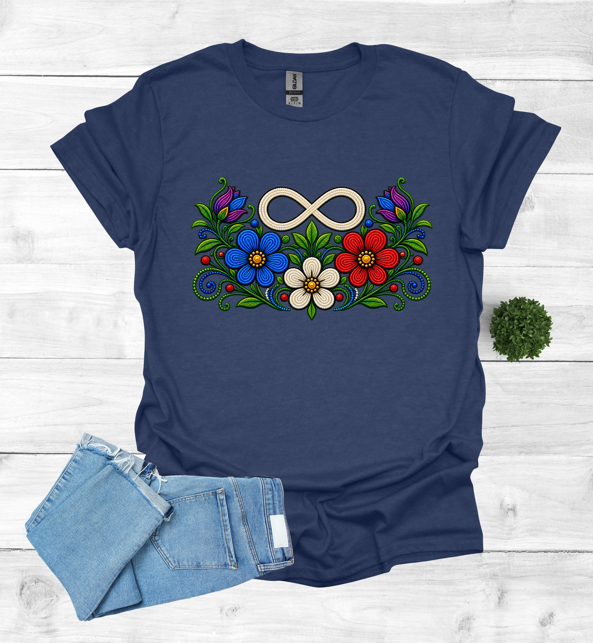 Métis Symbol with flowers T-Shirt