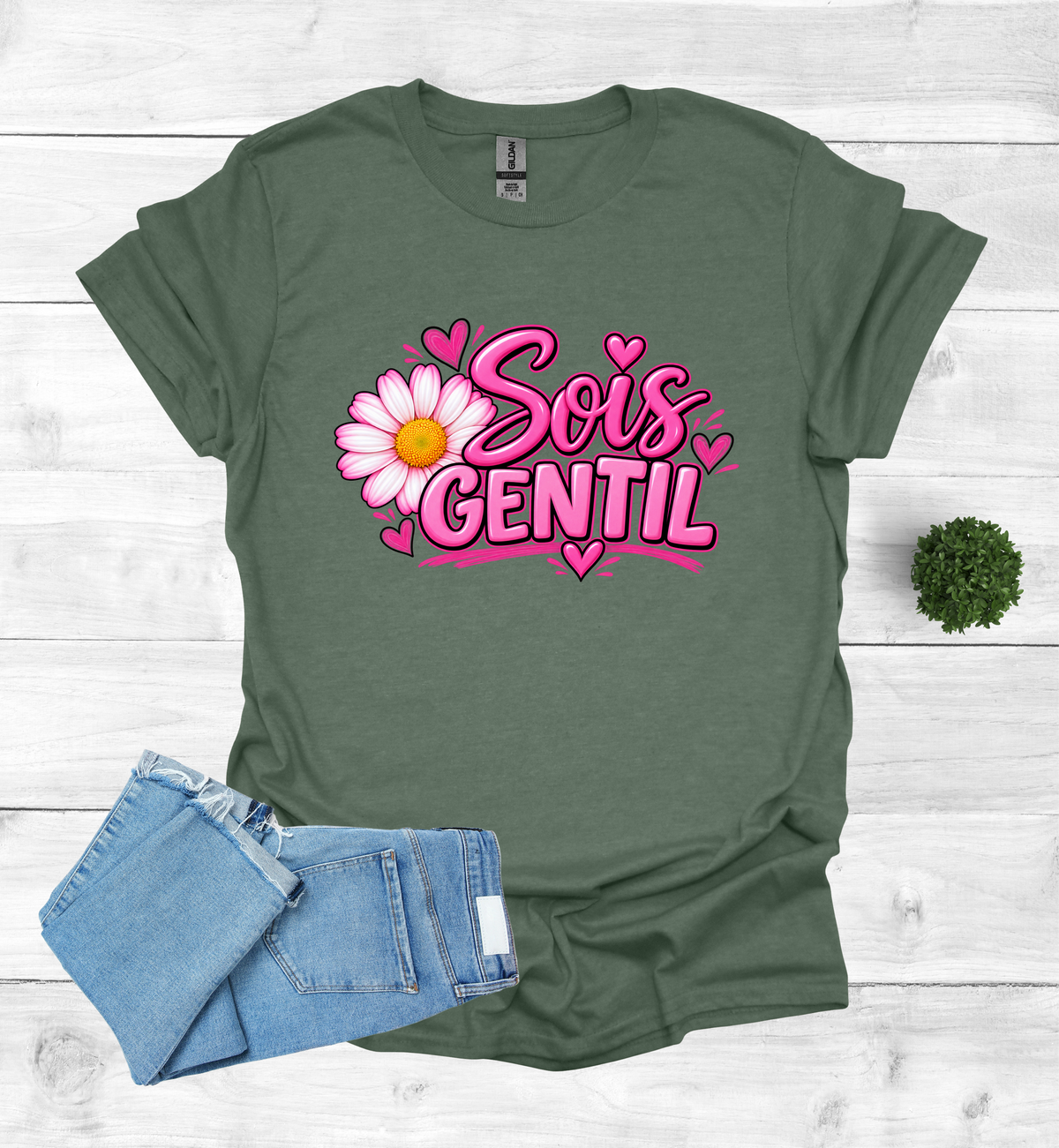 Sois Gentil, Be kind T-Shirt raising awareness