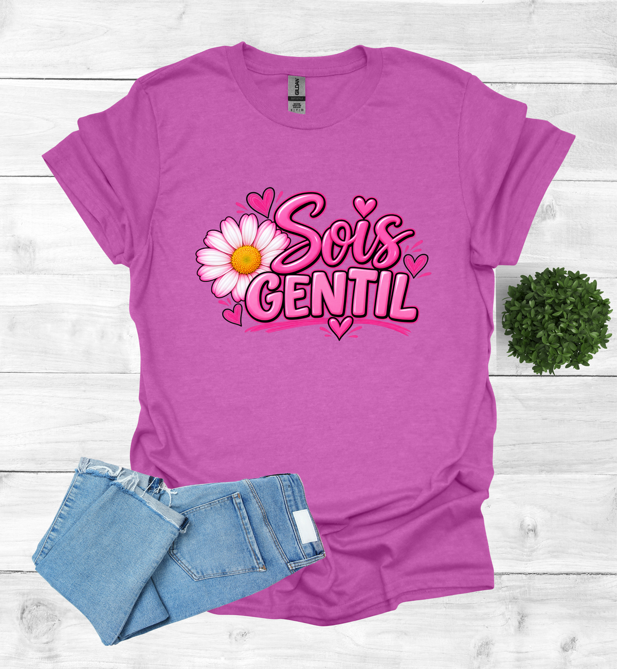 Sois Gentil, Be kind T-Shirt raising awareness