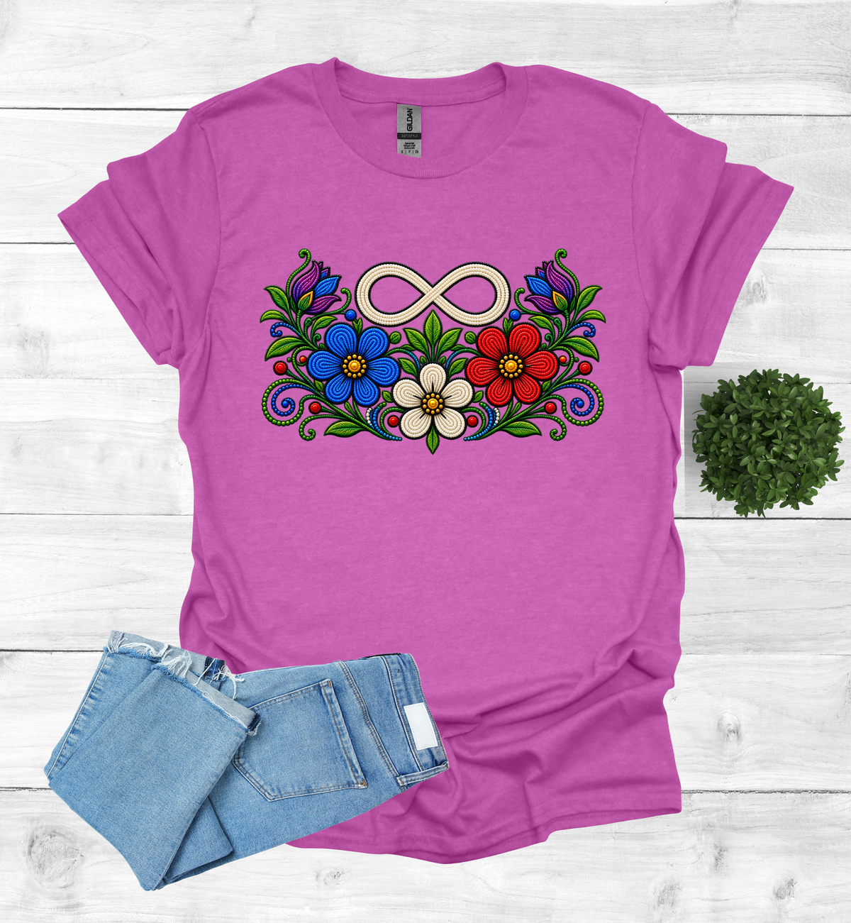 Métis Symbol with flowers T-Shirt