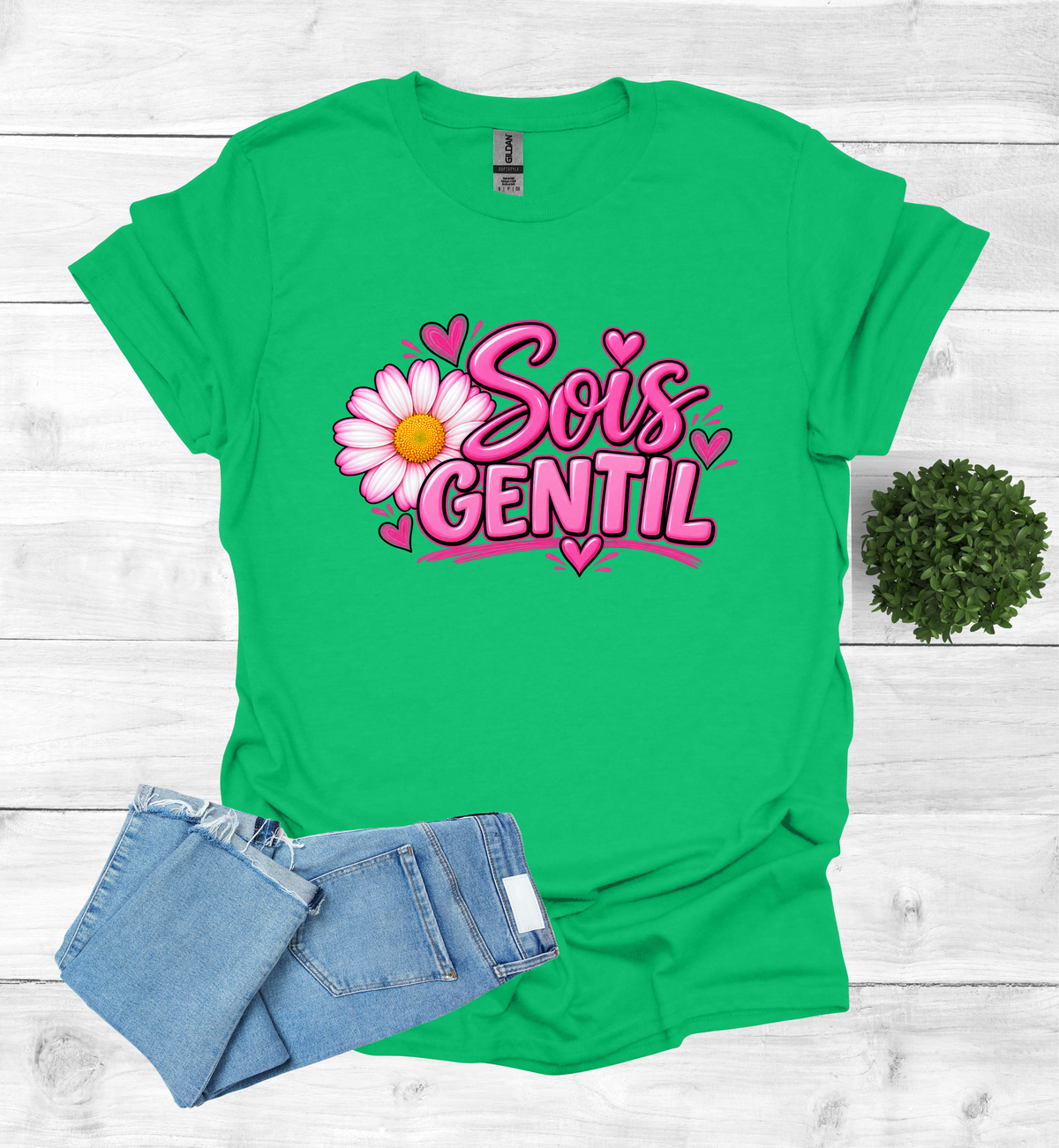 Sois Gentil, Be kind T-Shirt raising awareness