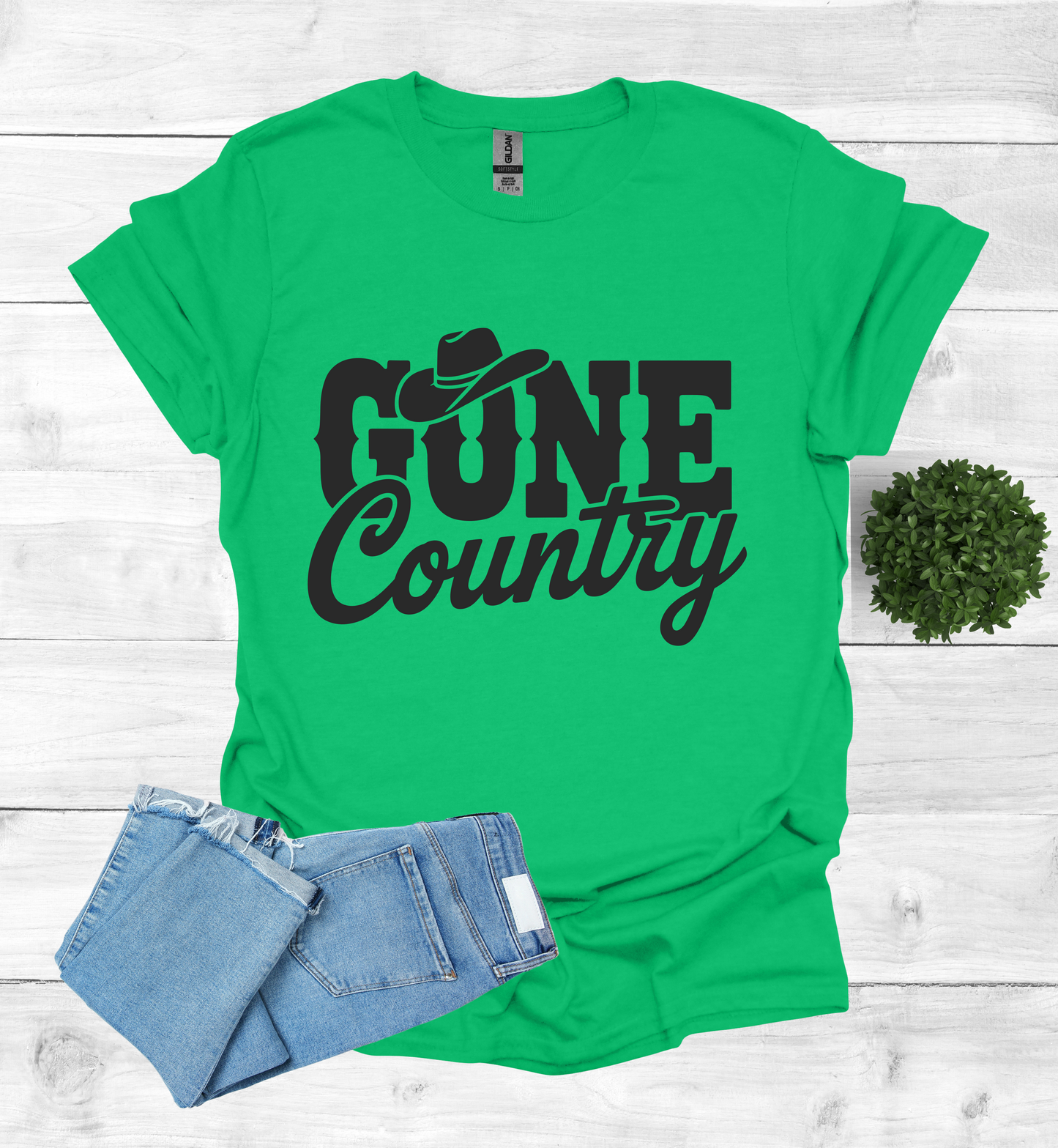 Gone Country saying with small Cowboy Hat