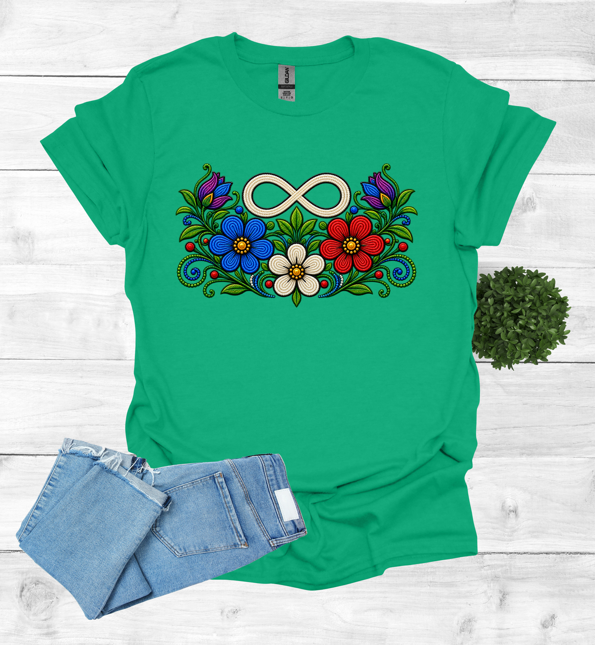 Métis Symbol with flowers T-Shirt