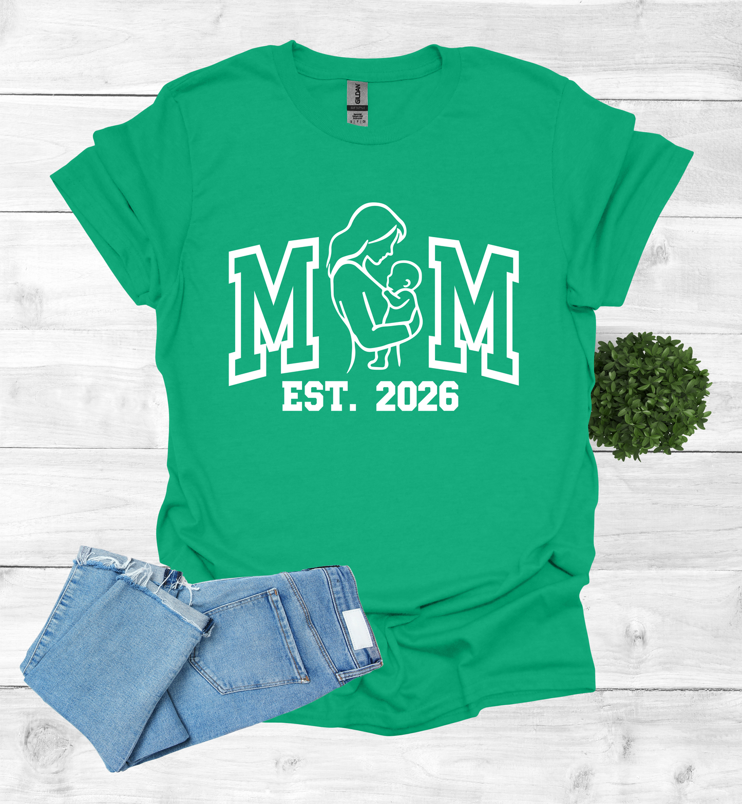 Mom EST 2026 shirt