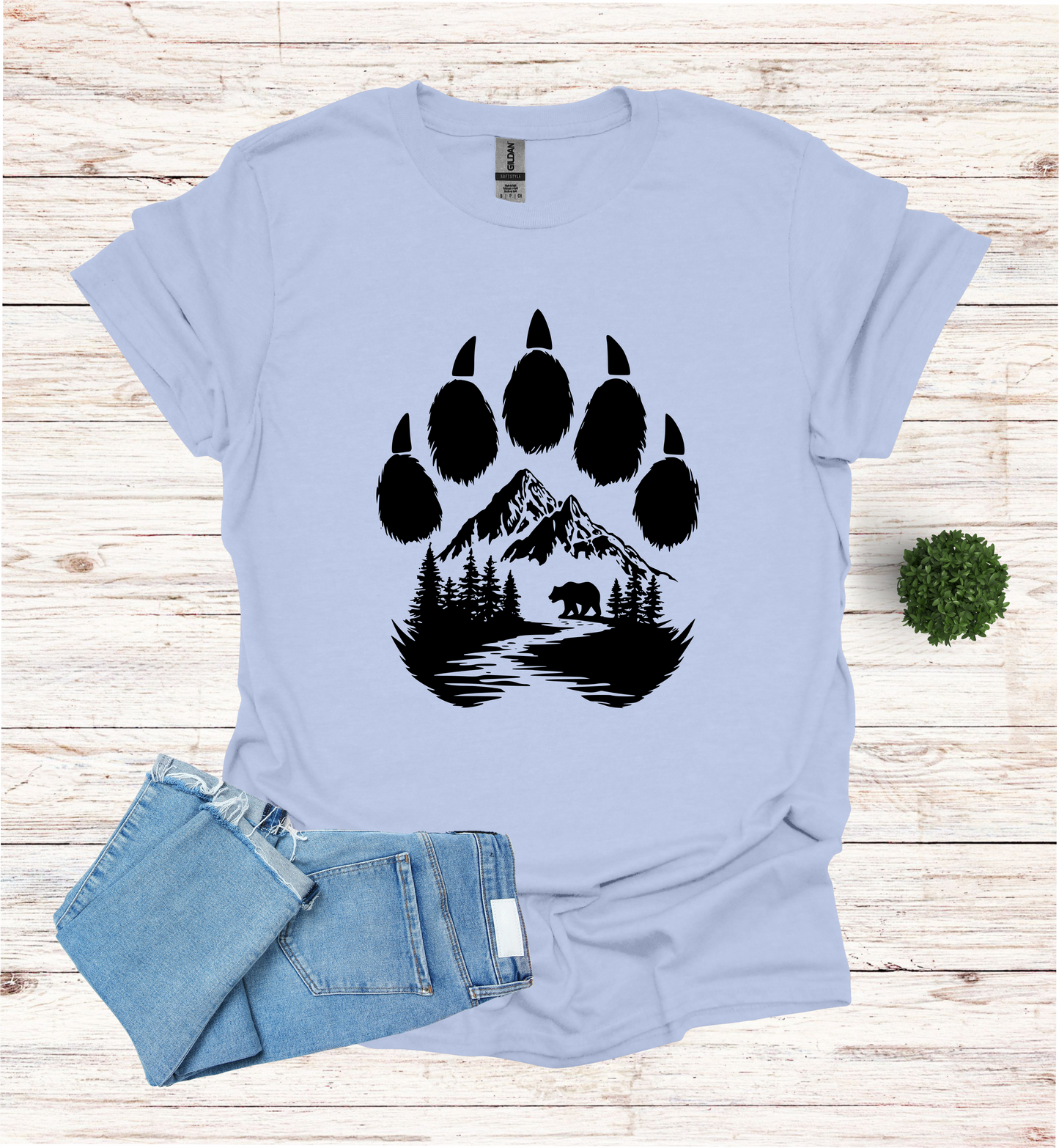 Bear Paw with Mountain Scene
