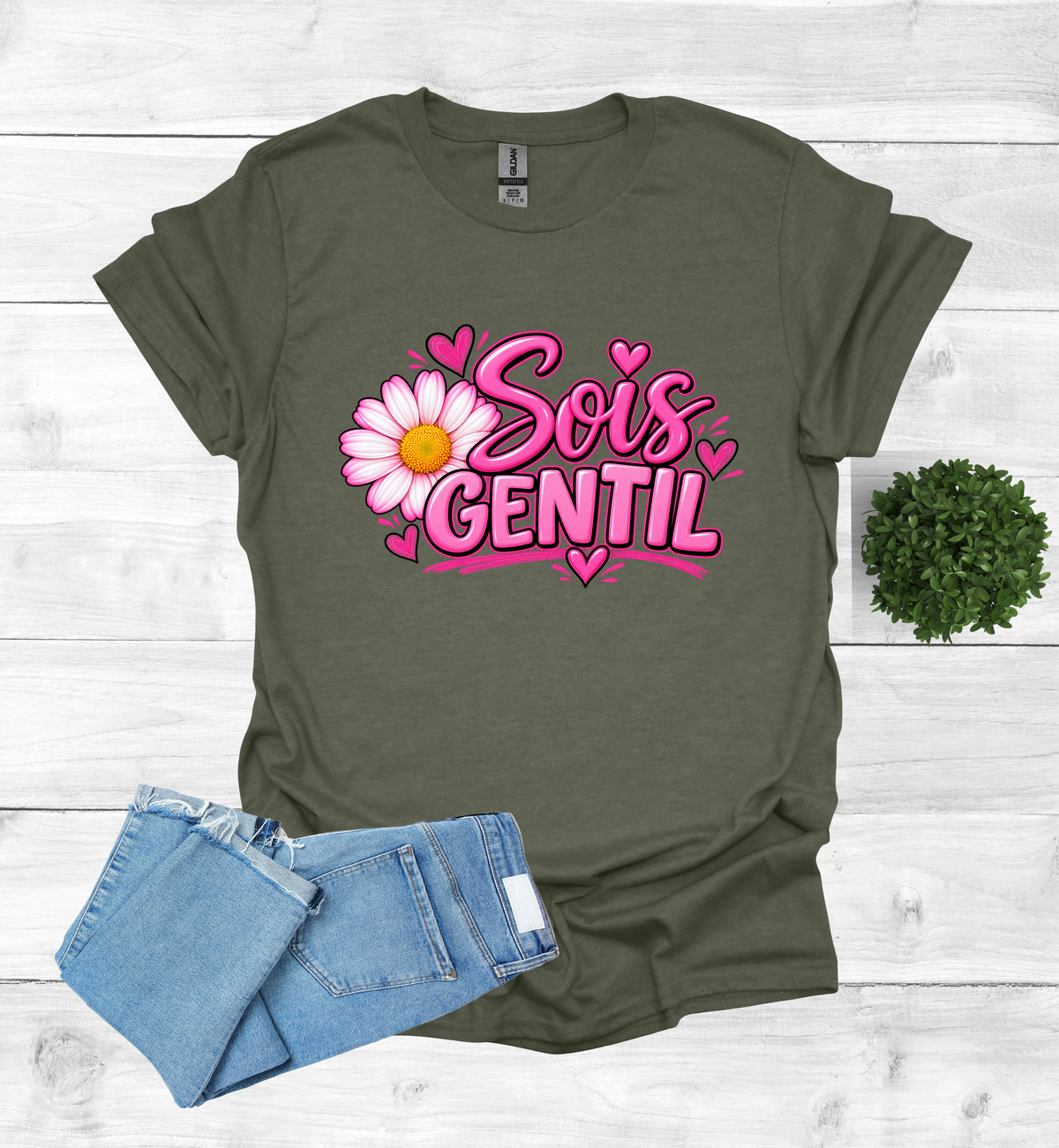 Sois Gentil, Be kind T-Shirt raising awareness