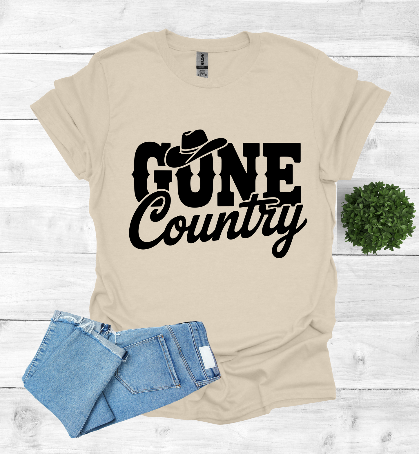 Gone Country saying with small Cowboy Hat