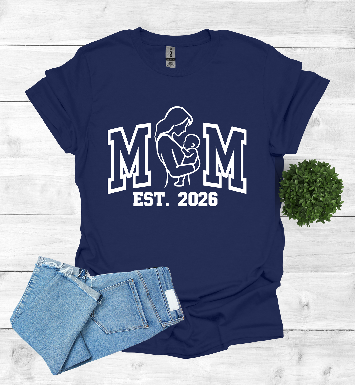 Mom EST 2026 shirt