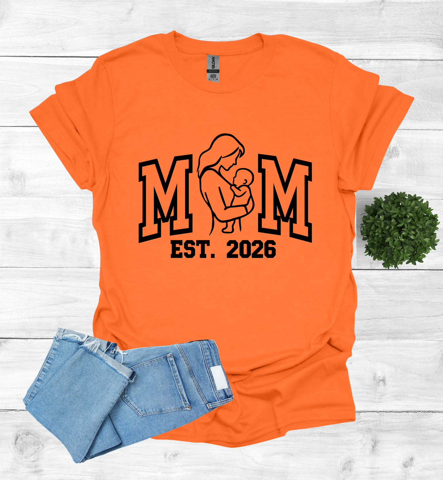 Mom EST 2026 shirt
