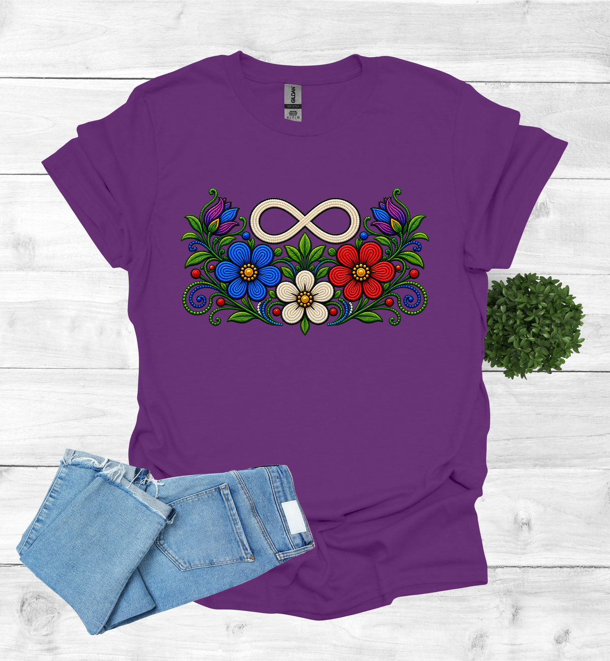 Métis Symbol with flowers T-Shirt