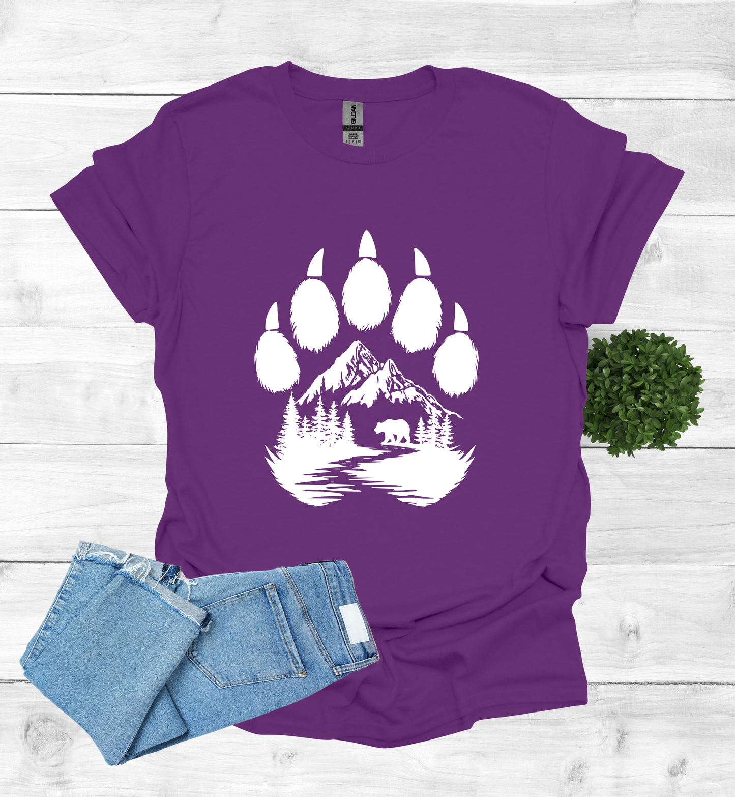 Bear Paw with Mountain Scene