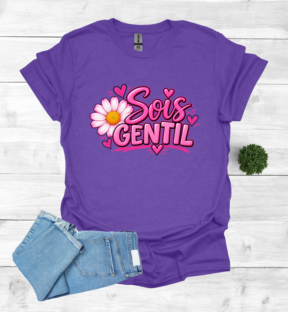 Sois Gentil, Be kind T-Shirt raising awareness