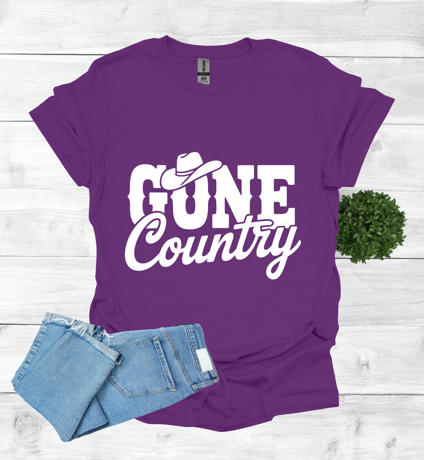 Gone Country saying with small Cowboy Hat