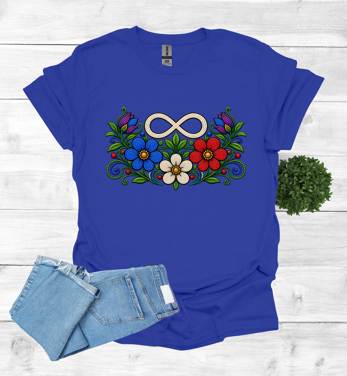 Métis Symbol with flowers T-Shirt