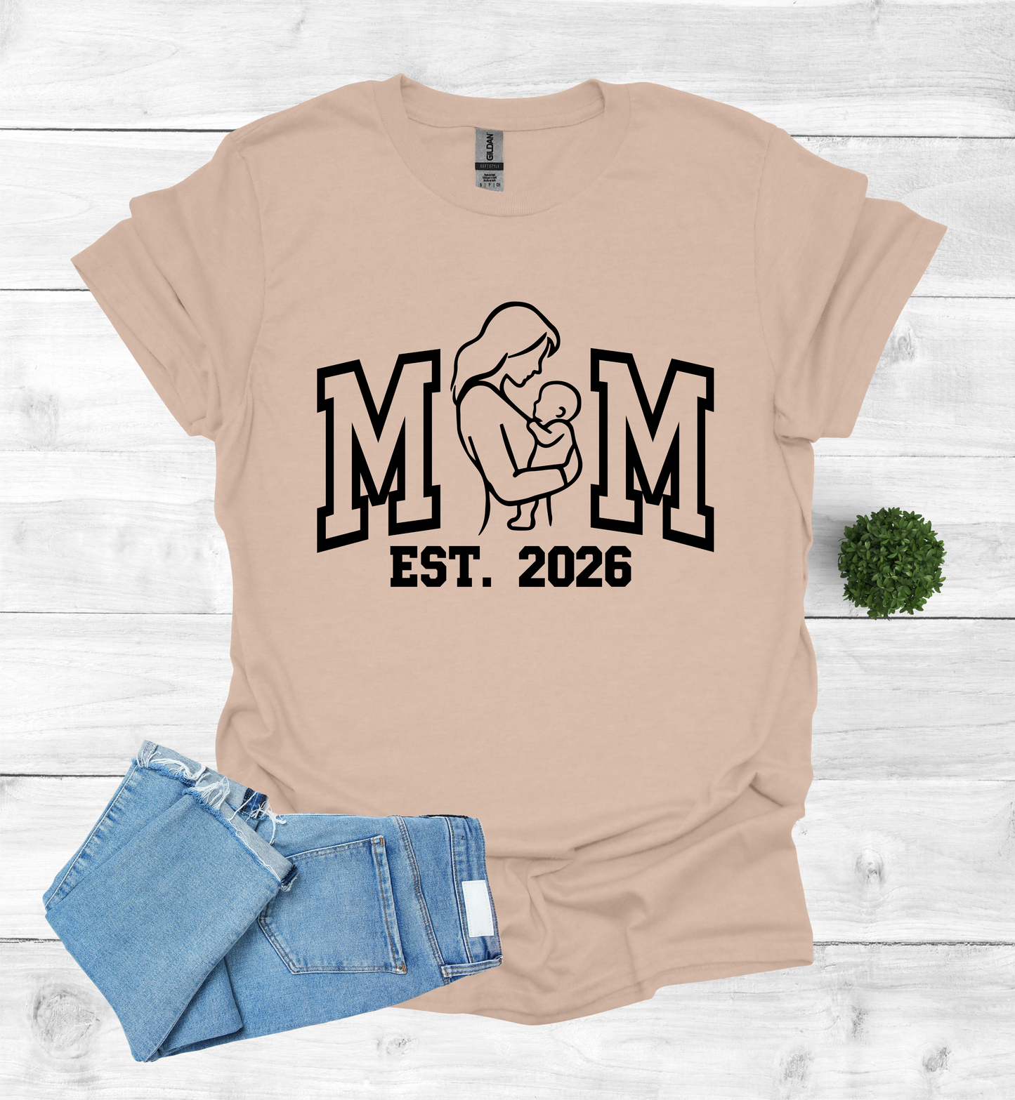 Mom EST 2026 shirt