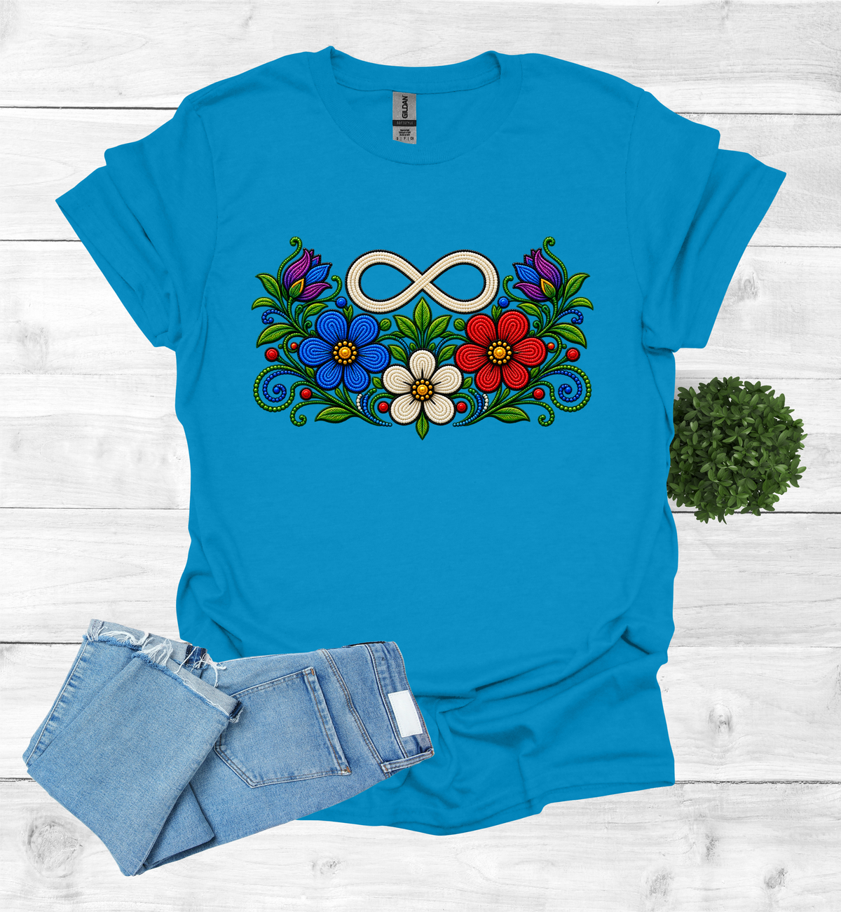 Métis Symbol with flowers T-Shirt