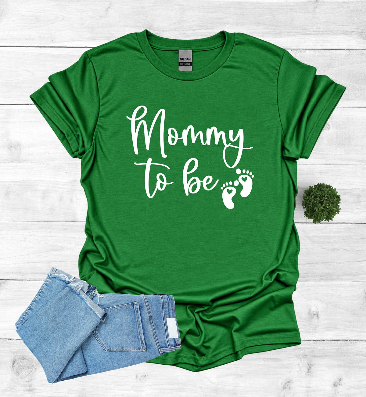 Mommy to be T-Shirt
