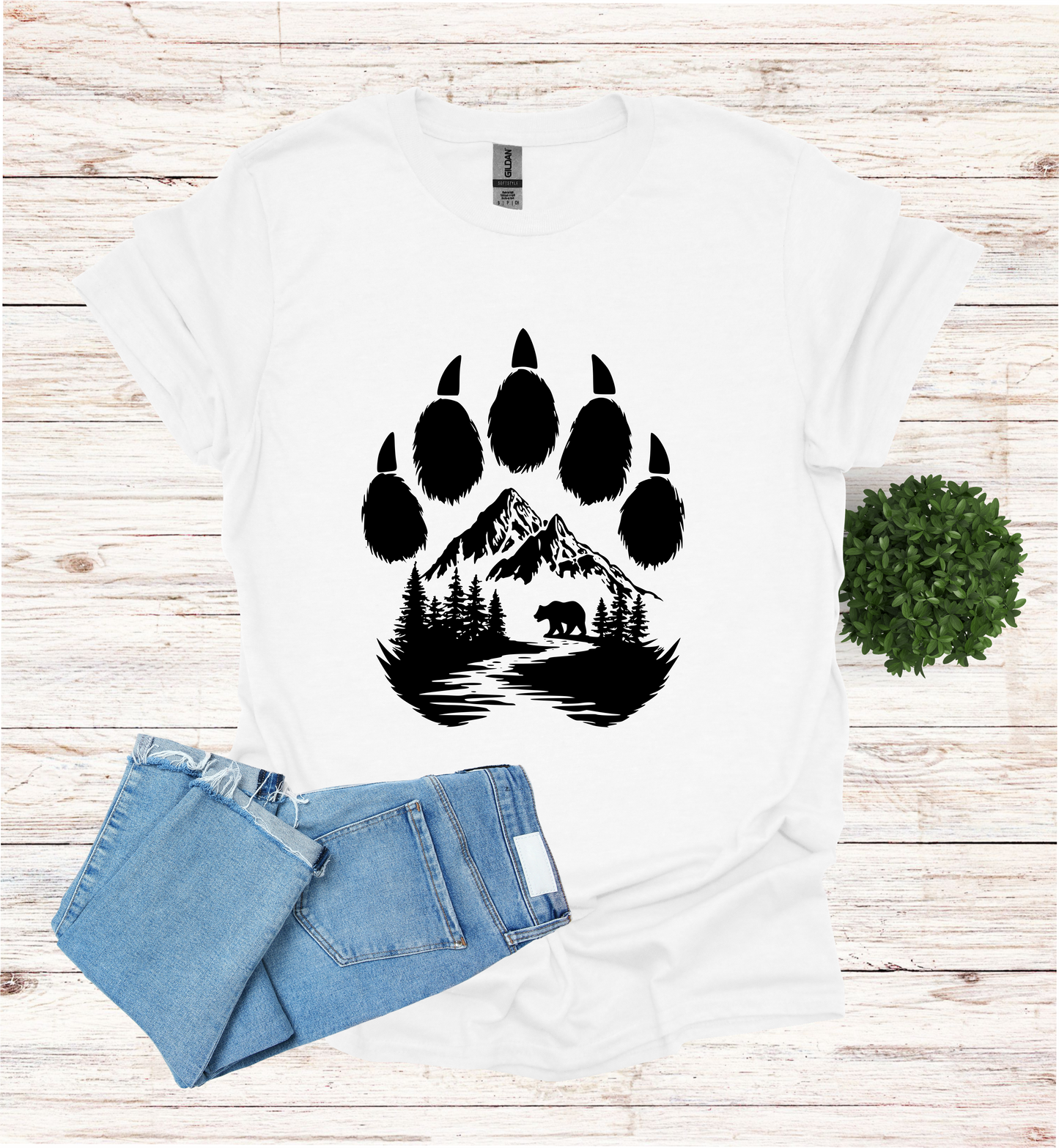 Bear Paw with Mountain Scene